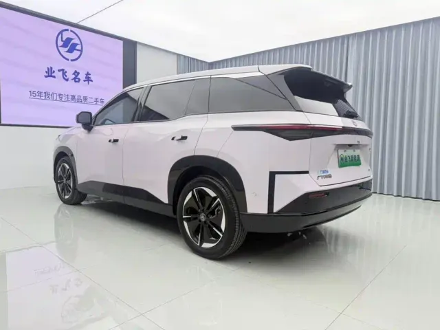 Toyota BoZhi 3X — Фото автомобиля 6