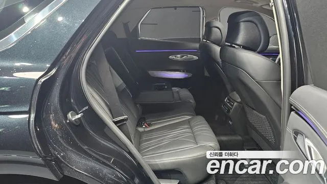 Genesis GV70 — Фото автомобиля 11