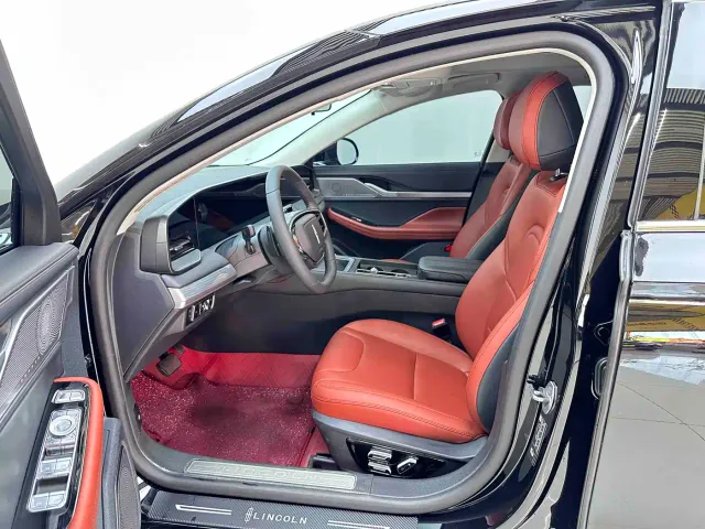 Lincoln Z — Фото автомобиля 8