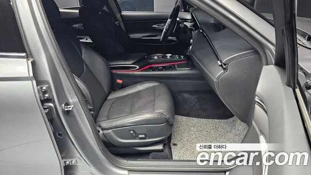 Genesis GV70 2.5T Бензин AWD — Фото автомобиля 11