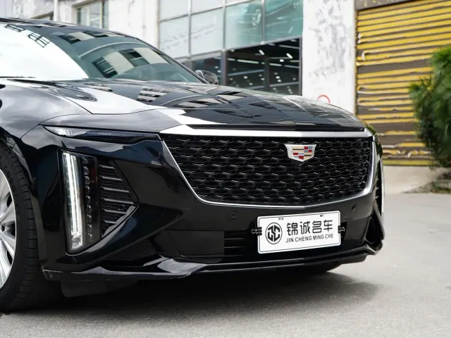 Cadillac CT6 — Фото автомобиля 11