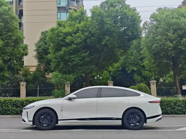 Changan Qiyuan A07 — Фото автомобиля 4