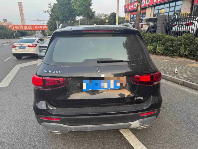 Mercedes-Benz GLB-Class — Фото автомобиля 5
