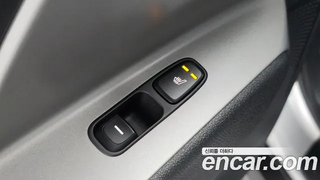 Kia Niro — Фото автомобиля 20