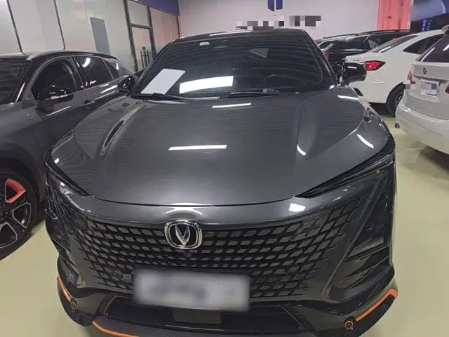 Changan UNI-T — Фото автомобиля 2