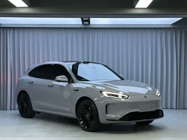 Aito M5 — Фото автомобиля 3