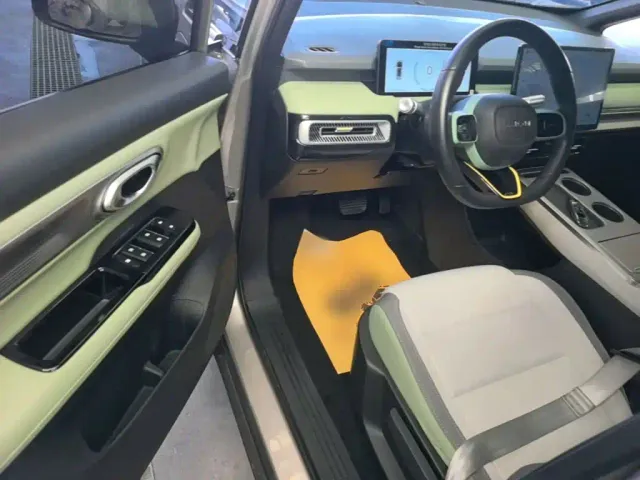 GAC Aion Y — Фото автомобиля 15