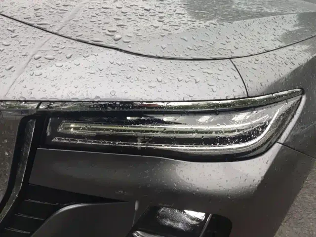 Hongqi H5 — Фото автомобиля 5