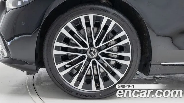 Mercedes-Benz S-Class — Фото автомобиля 5