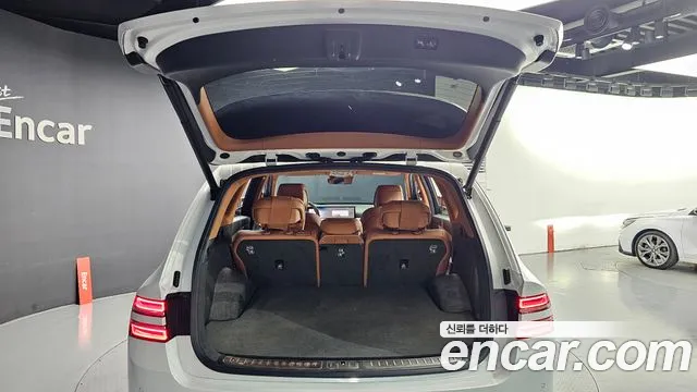Genesis GV80 — Фото автомобиля 19