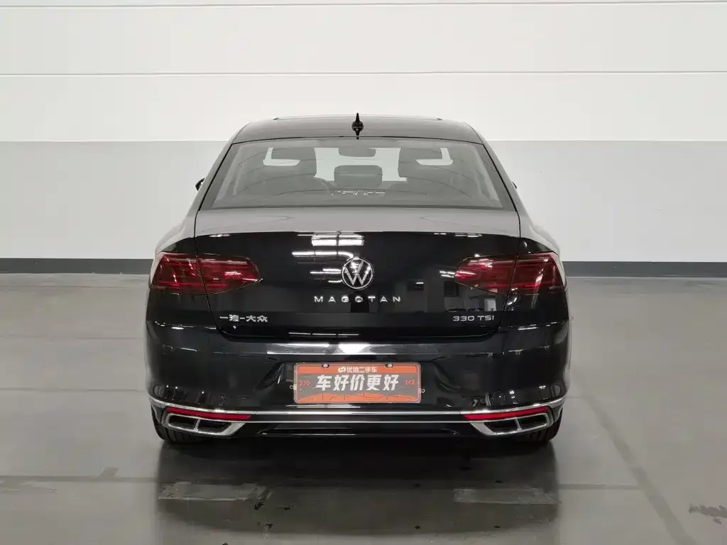 Volkswagen Magotan 2023 Model 2 Million Commemorative Edition 330TSI DSG Luxury — Фото автомобиля 4