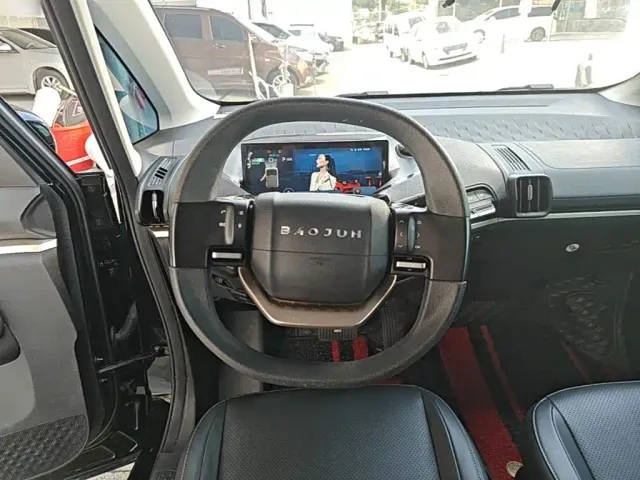 Baojun KiWi EV — Фото автомобиля 10