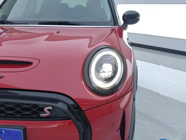 MINI Hatch — Фото автомобиля 5