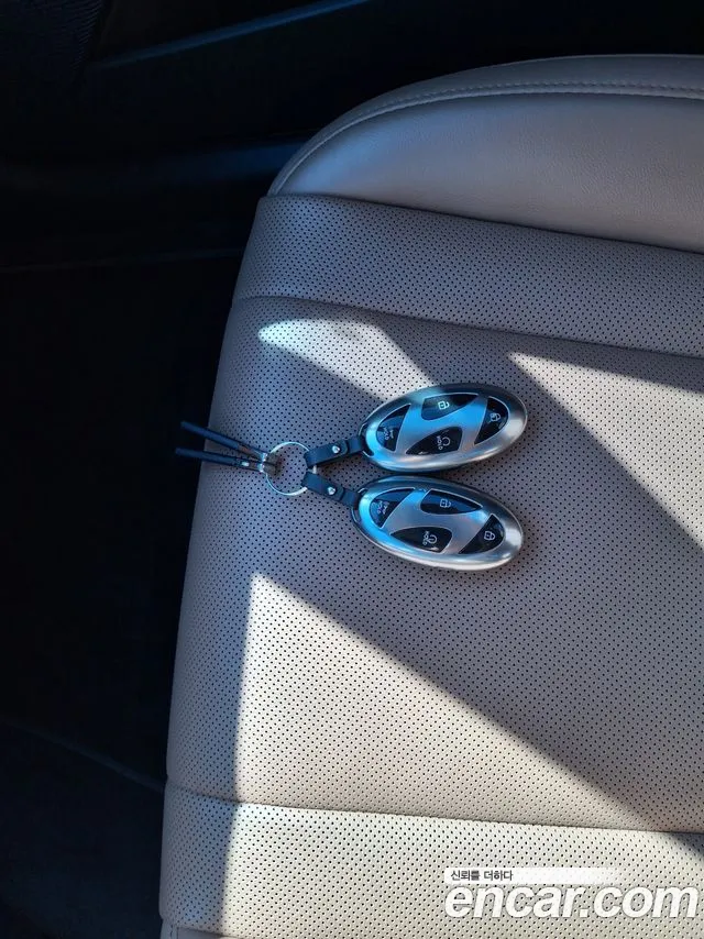 Hyundai Grandeur GN7 — Фото автомобиля 18