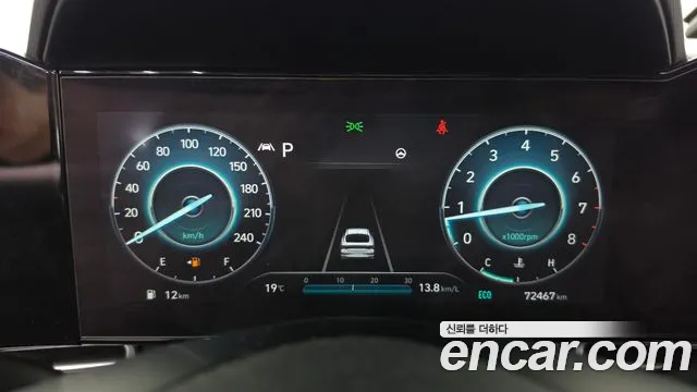 Hyundai Avante CN7 — Фото автомобиля 11