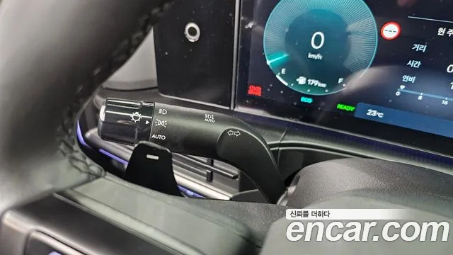 Hyundai Santa Fe MX5 — Фото автомобиля 29