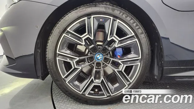 BMW 5-Series 5 серия (G60) — Фото автомобиля 5