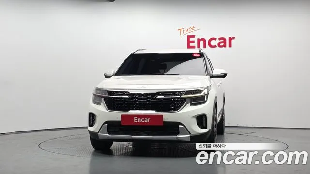 Kia Seltos Бензин 1.6 турбо 2WD — Фото автомобиля 3