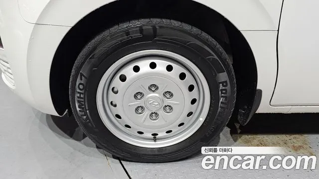 Hyundai Staria Staria Tourer 11 мест — Фото автомобиля 5