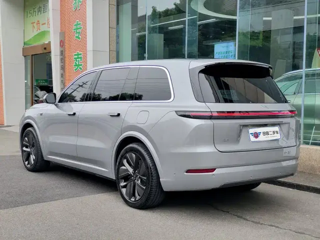 Li Auto L9 — Фото автомобиля 4