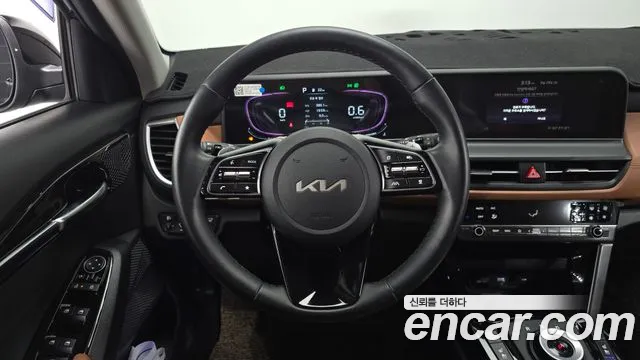 Kia Seltos Бензин 1.6 турбо 2WD — Фото автомобиля 10