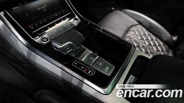Audi Q7 55 TFSI quattro Premium — Фото автомобиля 9