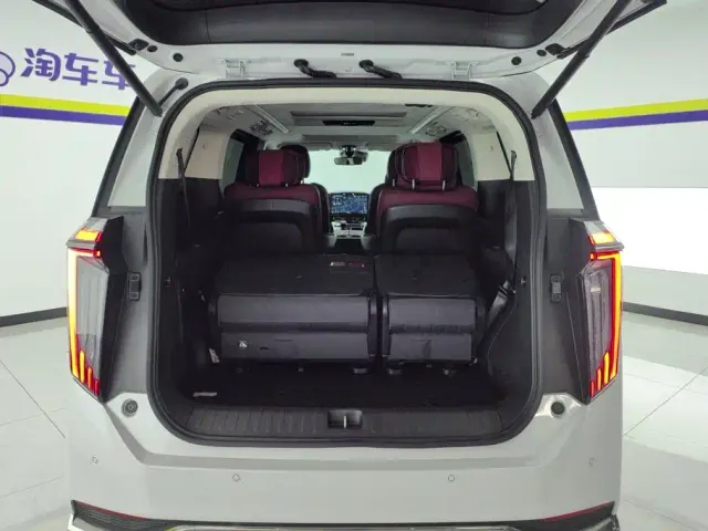 GAC Trumpchi E9 — Фото автомобиля 4