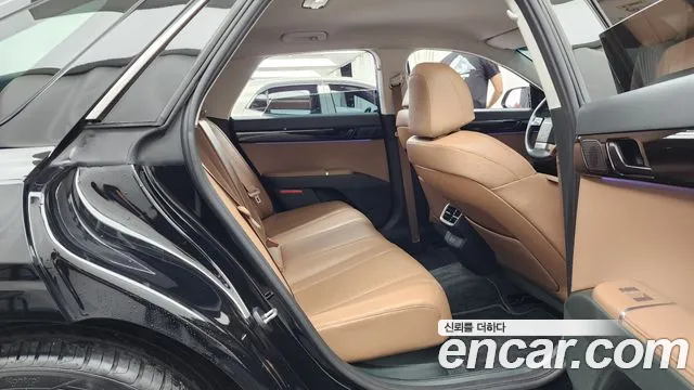 Hyundai Grandeur Grandeur (GN7) — Фото автомобиля 12