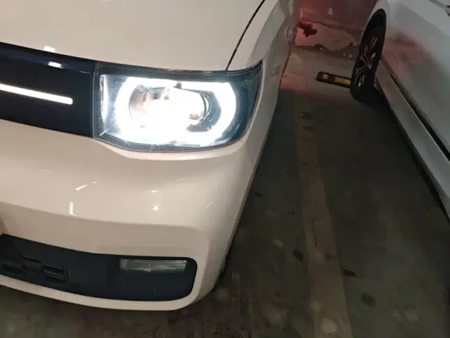 Wuling Hongguang Mini EV — Фото автомобиля 23