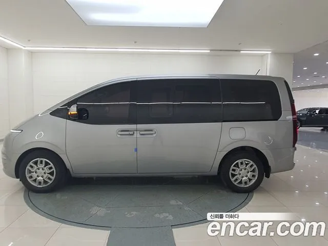 Hyundai Staria — Фото автомобиля 18
