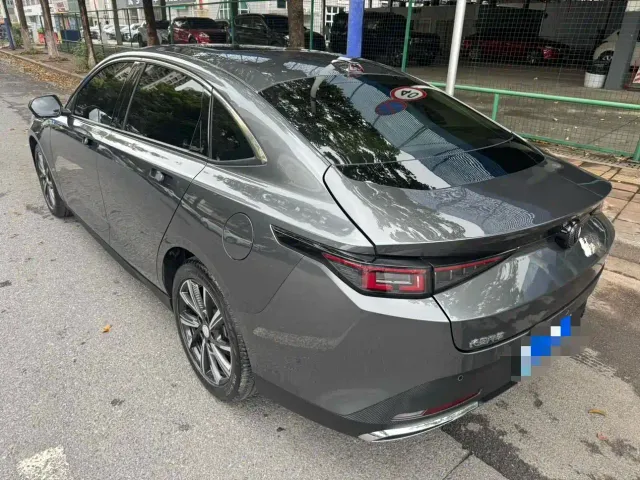 Changan Lamore — Фото автомобиля 16