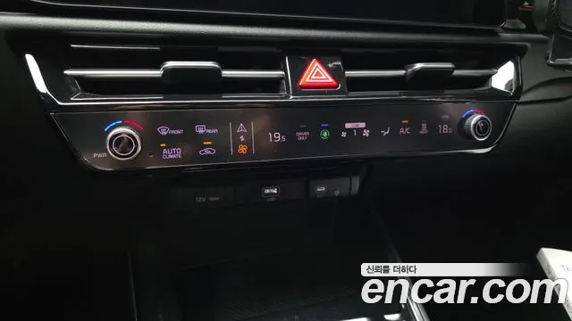 Kia Niro All Niro EV Air — Фото автомобиля 17