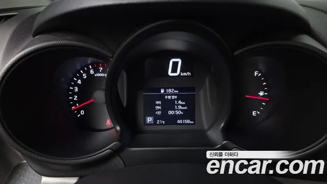 Kia RAY Новый Ray Prestige — Фото автомобиля 8
