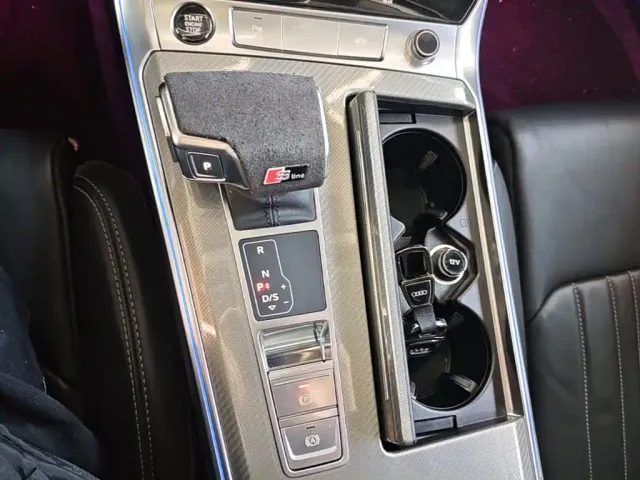 Audi A6L — Фото автомобиля 13