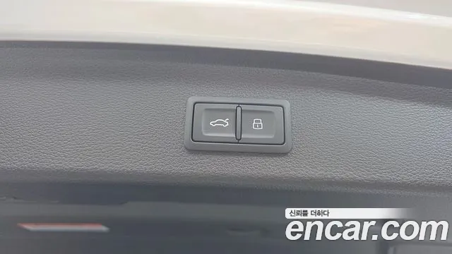 Audi Q3 35 TDI quattro Premium — Фото автомобиля 29