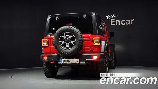 Jeep Wrangler JL — Фото автомобиля 4