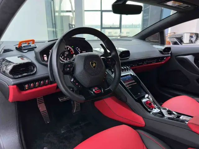 Lamborghini Huracan — Фото автомобиля 17