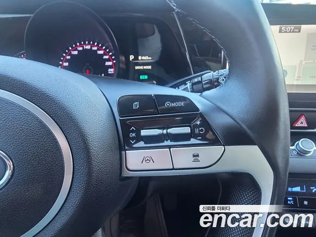 Hyundai AVANTE Avante (CN7) — Фото автомобиля 10