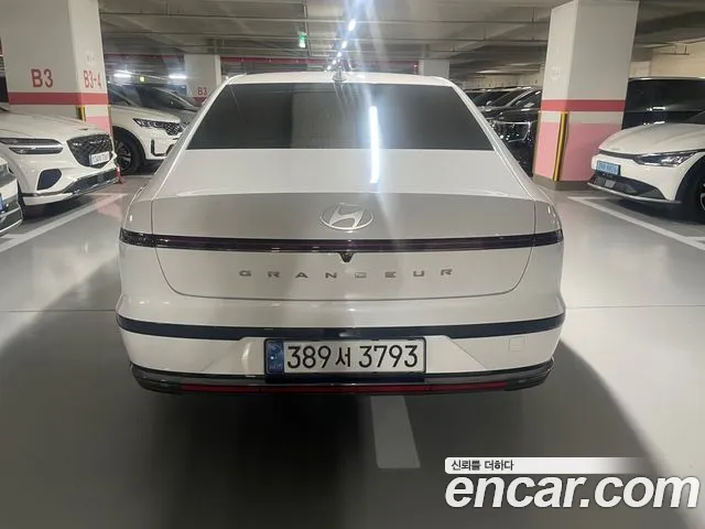 Hyundai Grandeur GN7 — Фото автомобиля 4