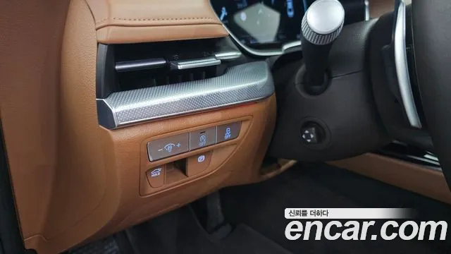 Genesis G80 Бензин 2.5 турбо AWD — Фото автомобиля 17