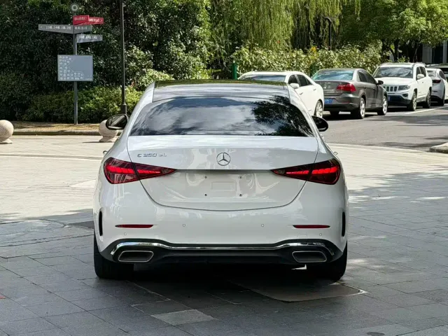 Mercedes-Benz C-Class — Фото автомобиля 5