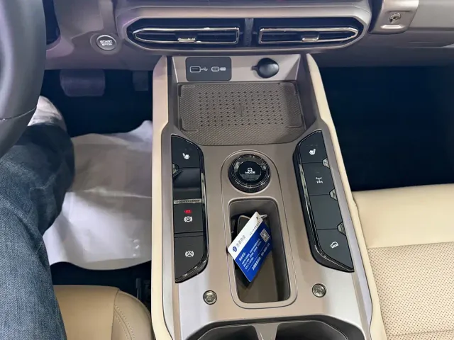 Haval Big Dog — Фото автомобиля 12