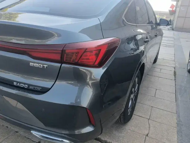 Changan Eado — Фото автомобиля 7