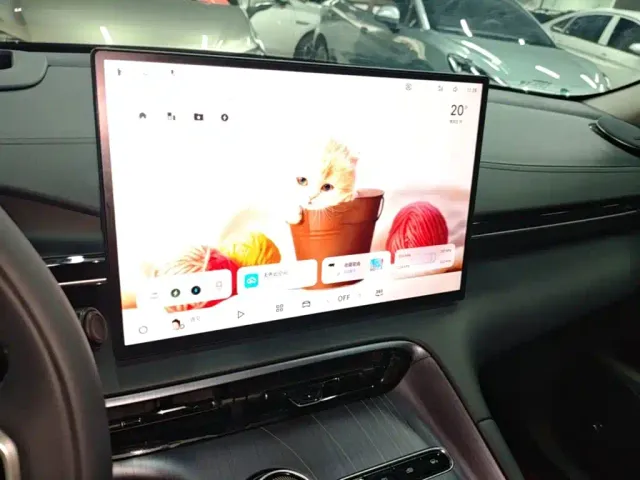 Geely Galaxy E5 — Фото автомобиля 12