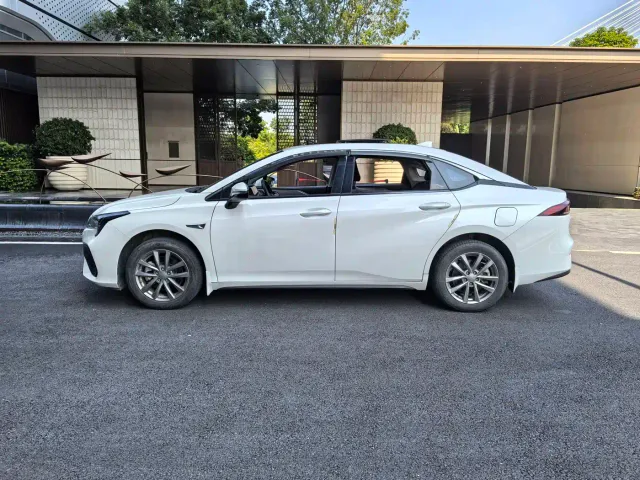 GAC Aion S — Фото автомобиля 4