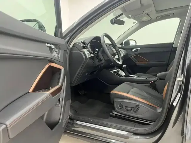 Audi Audi Q3 2022 35 TFSI Fashion Elegance — Фото автомобиля 9