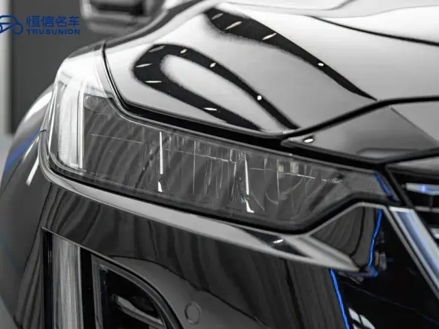Cadillac CT5 — Фото автомобиля 10