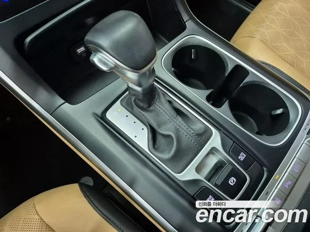Kia Carnival 4th Gen — Фото автомобиля 12