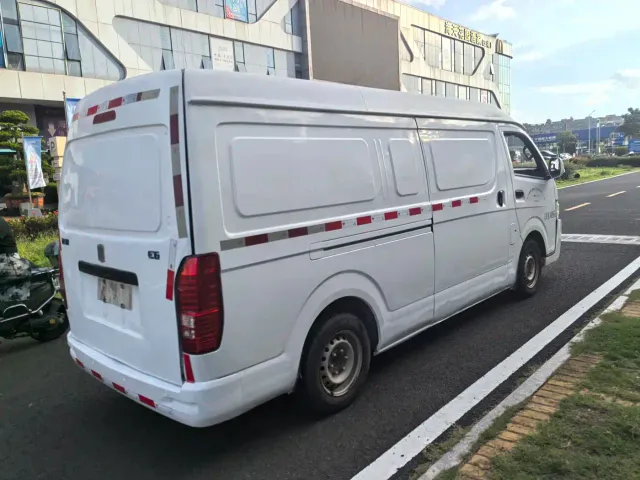 Farizon Yuan Cheng Star Enjoy E6 — Фото автомобиля 4