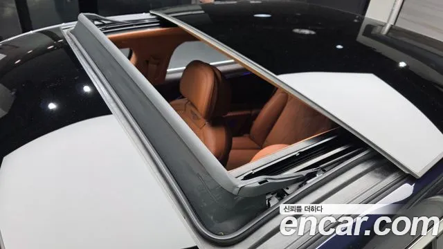 Bentley Flying Spur — Фото автомобиля 17